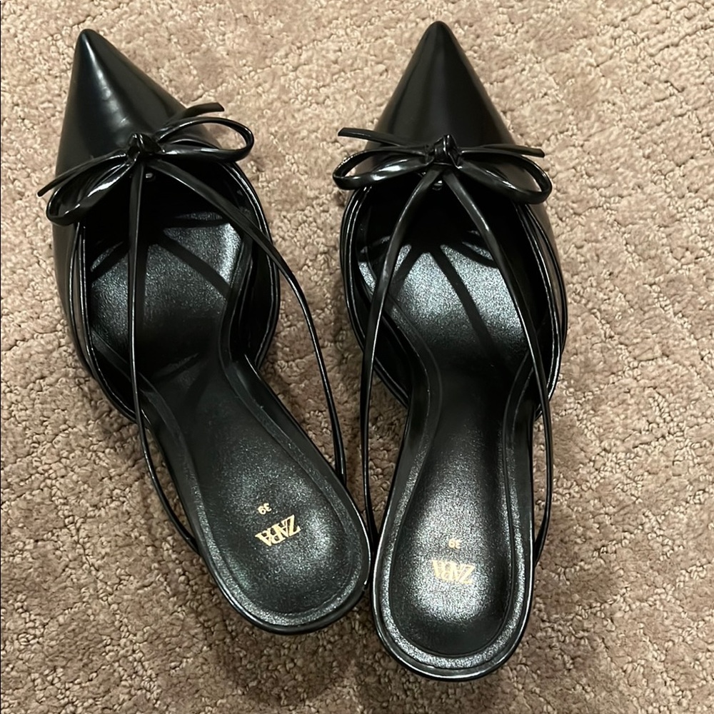 Zara Black Pointed Toe Women's Shoes